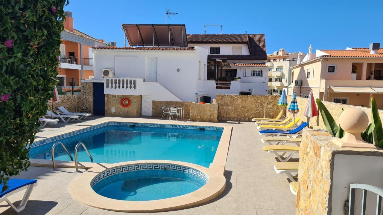 Apartamentos Cabrita Olhos de Agua  Kültér fotó