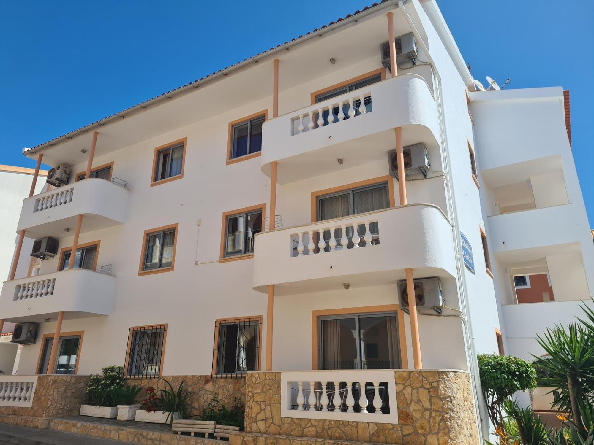 Apartamentos Cabrita Olhos de Agua  Kültér fotó