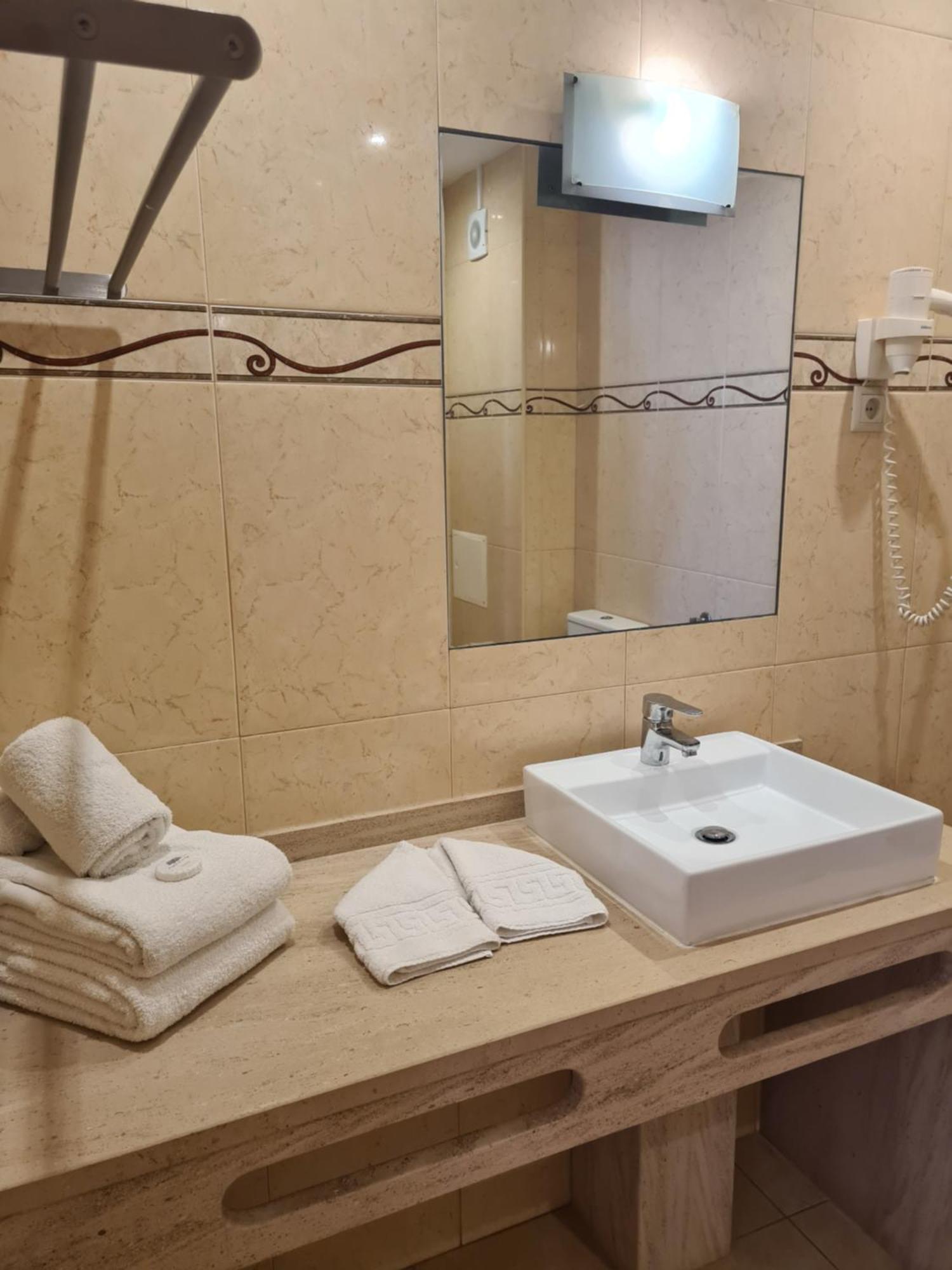 Apartamentos Cabrita Olhos de Agua  Kültér fotó