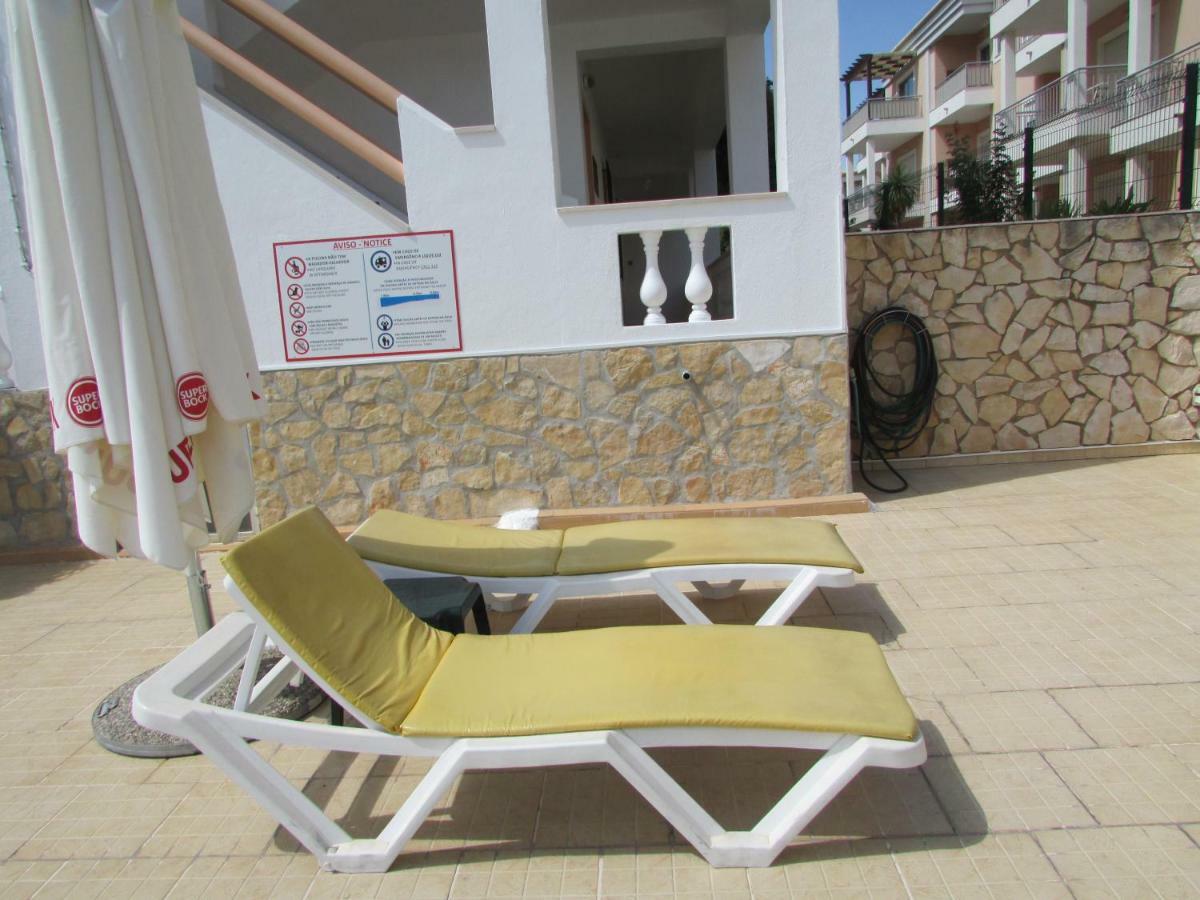 Apartamentos Cabrita Olhos de Agua  Kültér fotó